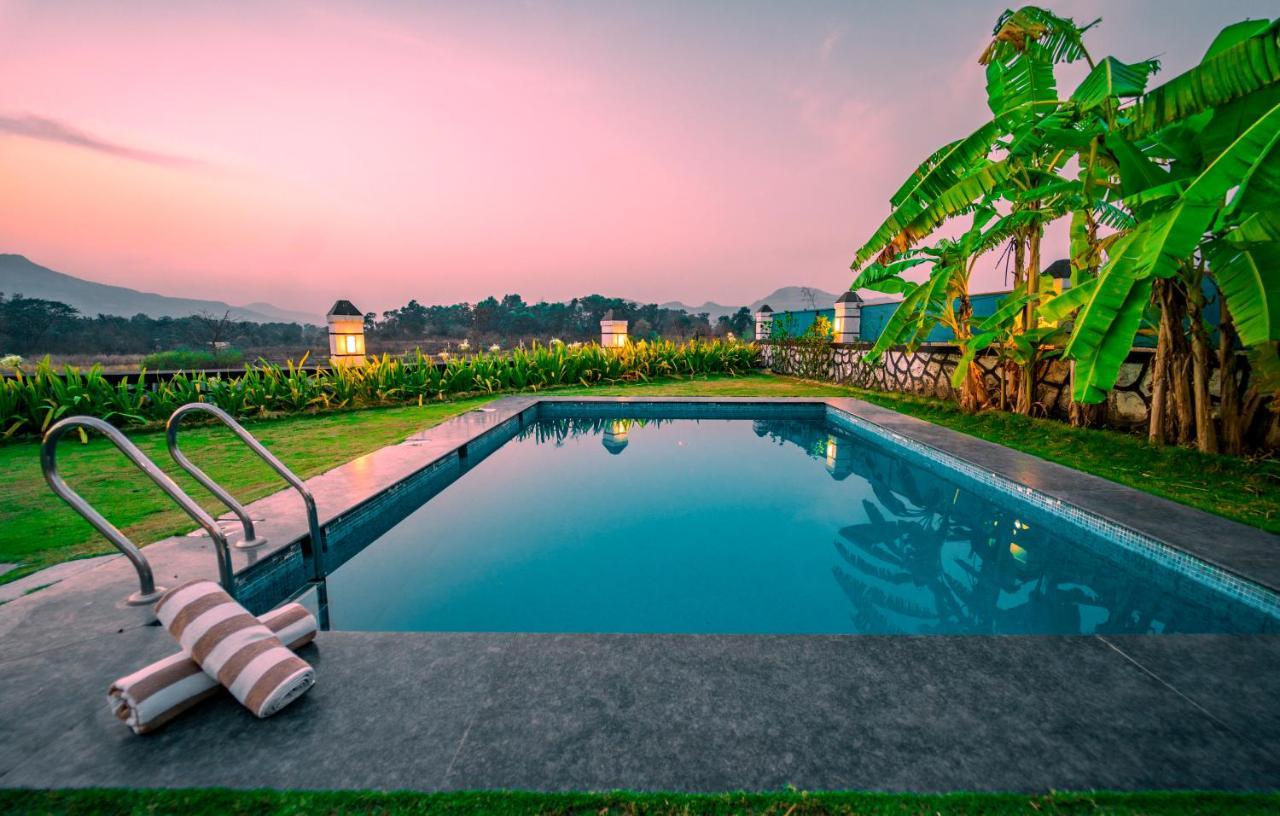 Spicy Mango Villa Insam - Hill View Villa In คาร์จัต ภายนอก รูปภาพ